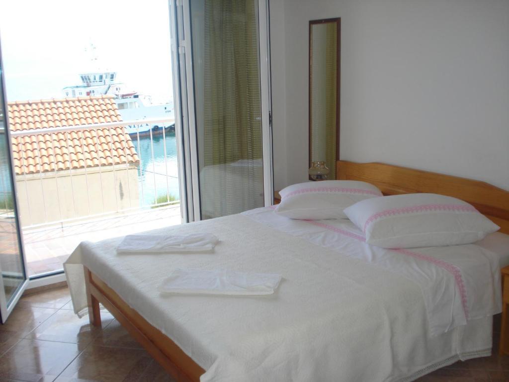 Apartments San Giorgio Sućuraj Стая снимка